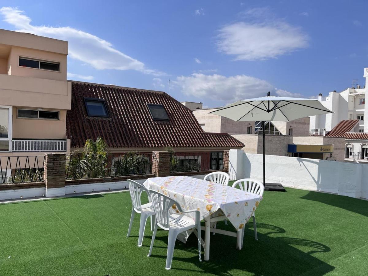 Seaty Center By Gms Apartamentos فوينخيرولا المظهر الخارجي الصورة
