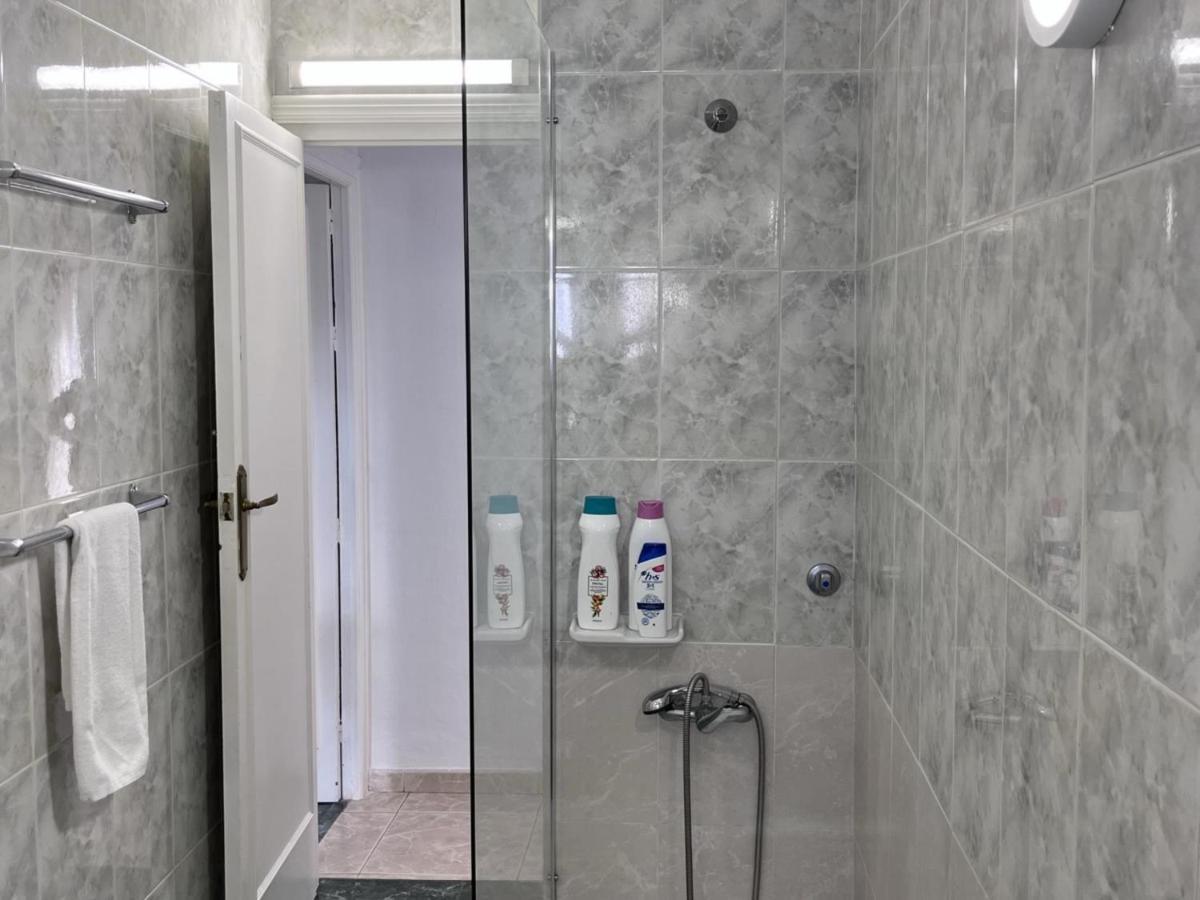 Seaty Center By Gms Apartamentos فوينخيرولا المظهر الخارجي الصورة